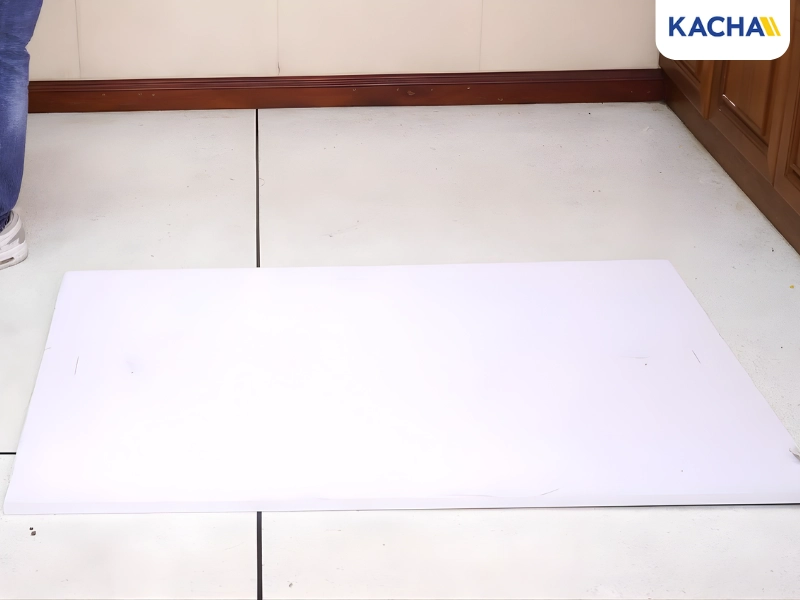 นำหน้าโต๊ะฝั่งที่เป็นยาง วางคว่ำลงบนพื้น นำหน้าโต๊ะฝั่งที่เป็นยาง วางคว่ำลงบนพื้น