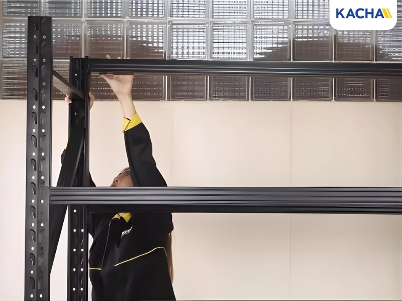 ประกอบชั้นวางของเหล็ก