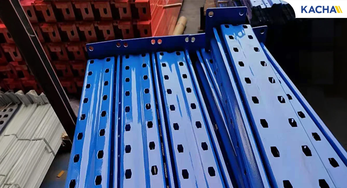 ภาพสินค้าจริง 05 เสาพาเลท ส่วนเสริมต่อชั้นวางอุตสาหกรรม