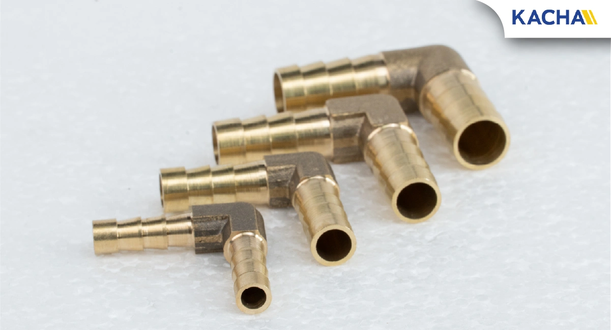 ภาพสินค้าจริง 02 ข้อต่อทองเหลือง ตัว L ข้อต่อสองทางหางไหล