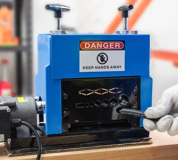 mb-Head-Banner-Wire-Stripper-Machine-001