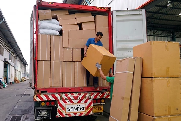 ภาพการจัดส่ง โต๊ะสแตนเลส KACHA